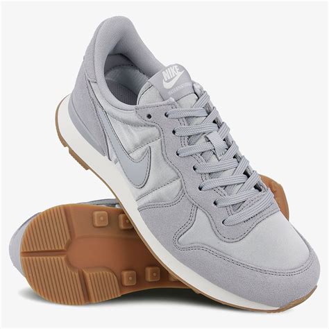 internationalist nike damen grau weiß|nike internationalist sneaker.